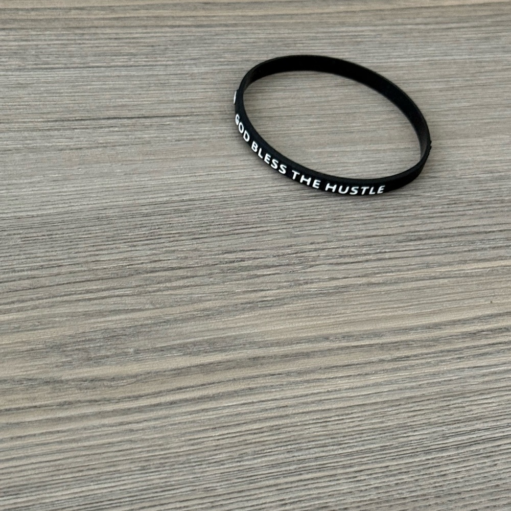 Braclets - Picture 3 of 4